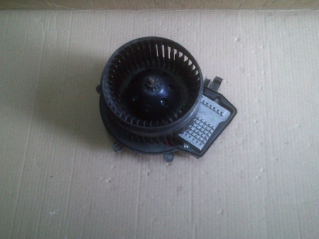 Ventilator aeroterma bord pentru Mercedes C-Class W203, cod BEHR 9400784 [2]
