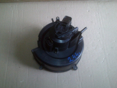 Motoras - Ventilator aeroterma bord pentru Opel Astra G, cod 9000348   ,   BEHR04322