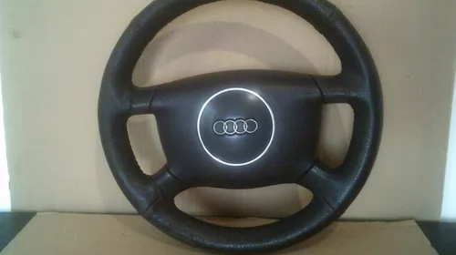 Volan - Volan pentru Audi A4B6 , cod 8E0000124, 8P0880201J