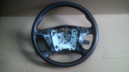 Volan - Volan piele 4 spite cu butoane comenzi si maneta Toyota Avensis T25 , an  2003-2009 TRW1555