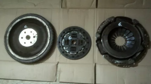 Transmisie - Volanta masa simpla cod 30100AY30A pentru Nissan Micra K12, motorizare 1.2 Benzina, cod 12311BC01A