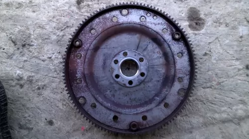 Volanta COROANA pentru Audi A4B8 ,  A5 , motorizare 2.0 Diesel, cod 03G105323S [1]