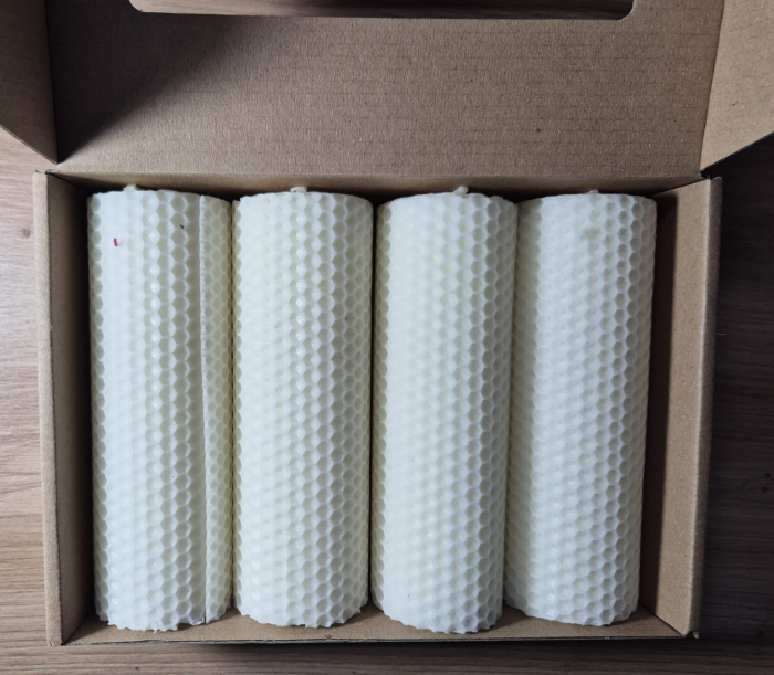 Set de 4 Lumanari din Faguri Alb [3]