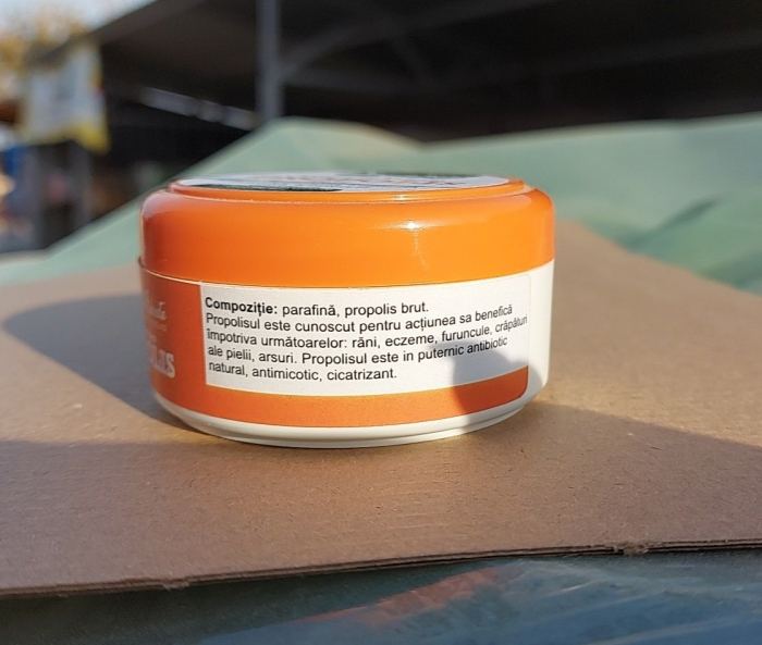 Crema tip balsam Propolis [3]