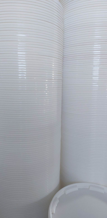 Galeata de 18L din splastic, cu capac [2]