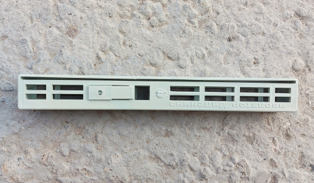 Cusca izolator pentru matca cu scandurele din lemn [3]