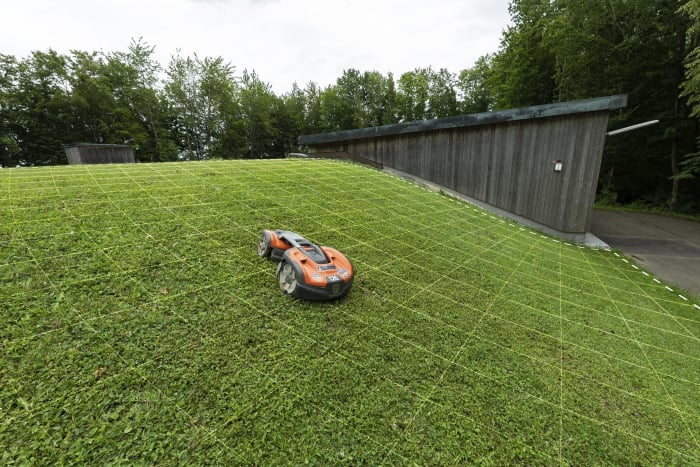 Robot Husqvarna AUTOMOWER® 535 AWD [7]