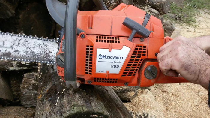 Motoferastrau (drujba) Husqvarna 365 X-Torq [4]