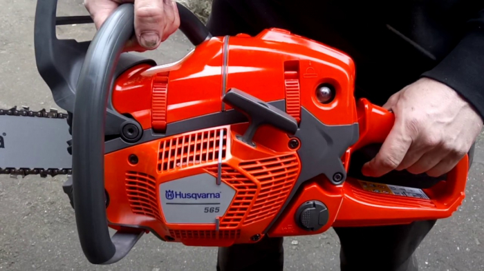 Motoferastrau Husqvarna 565 [2]