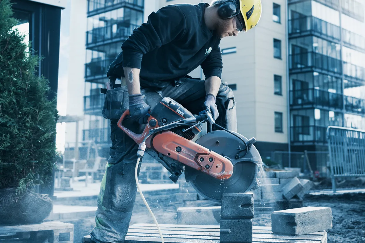 Mașină de Tăiat Beton și Asfalt Husqvarna K 770 – 3,9 kW, Disc 350 mm inclus [8]