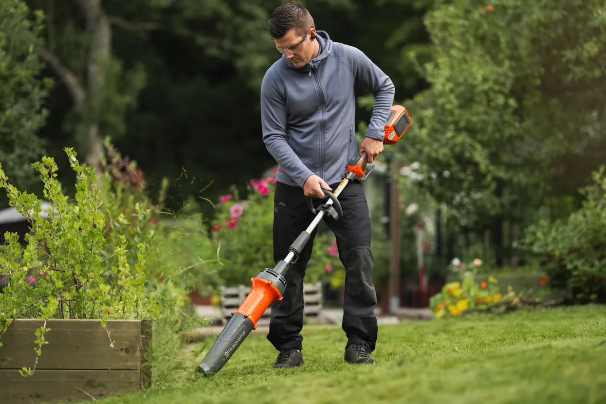 Husqvarna DB110 FLXi – Atașament suflantă pentru sistemul 110iL FLXi [2]