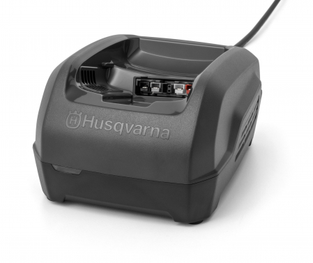 Acumulatori si incarcatoare - Incarcator Husqvarna standard QC250