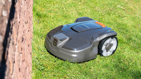 Robot Husqvarna AUTOMOWER® 305 [4]