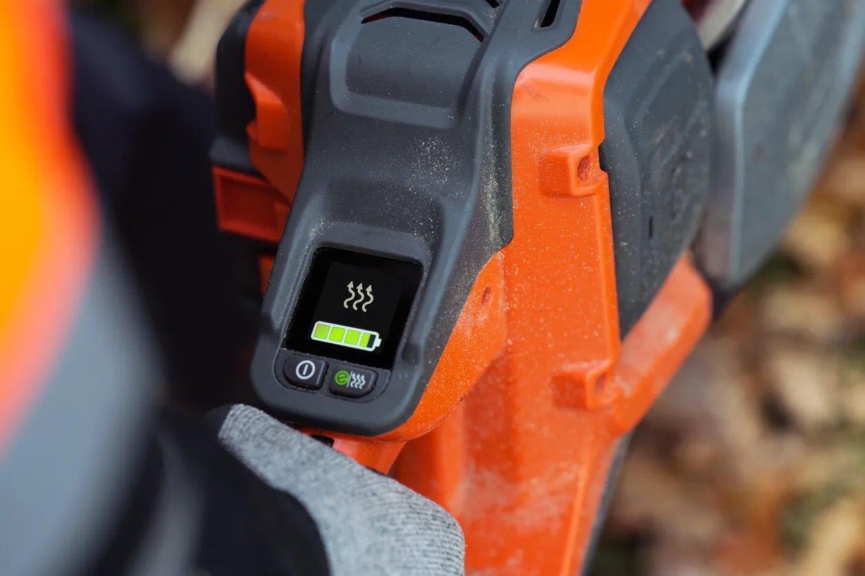 Motoferastrau Husqvarna cu Baterie 550i XP 16" (fara Incarcator si Acumulator) [6]