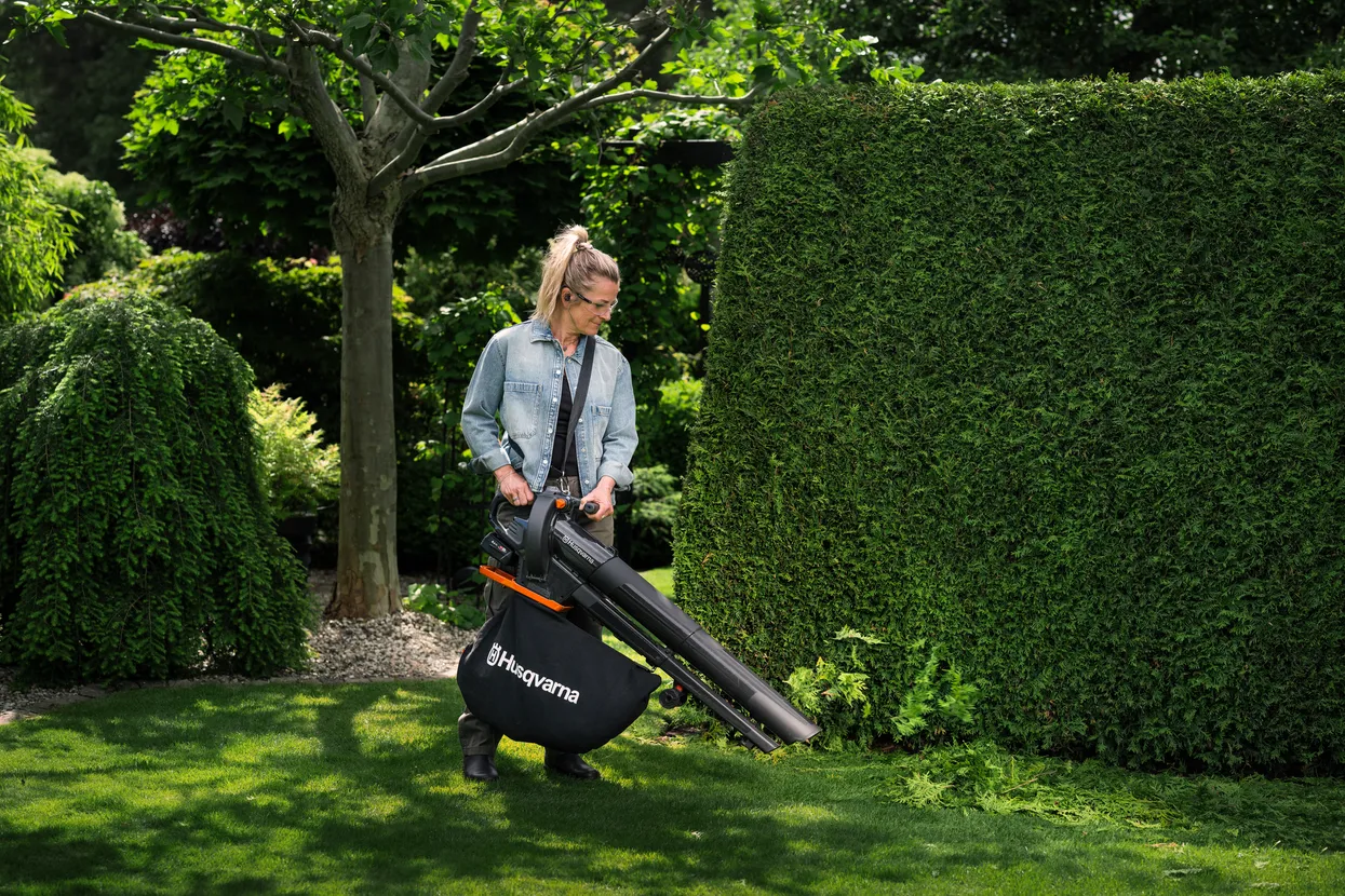 Refulator și aspirator frunze Husqvarna Aspire BVX-P4A 18V – cu acumulator și încărcător [4]