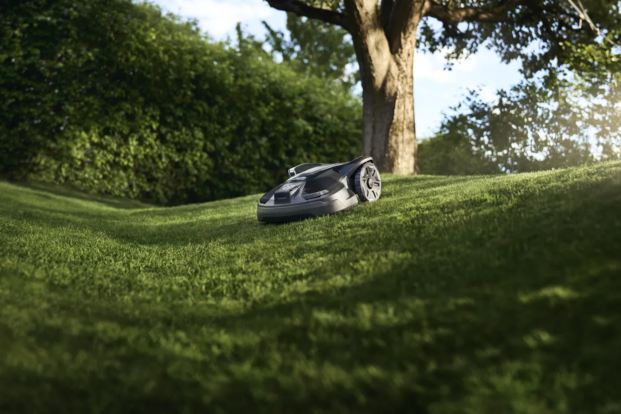 Robot Husqvarna AUTOMOWER® 320 NERA [5]
