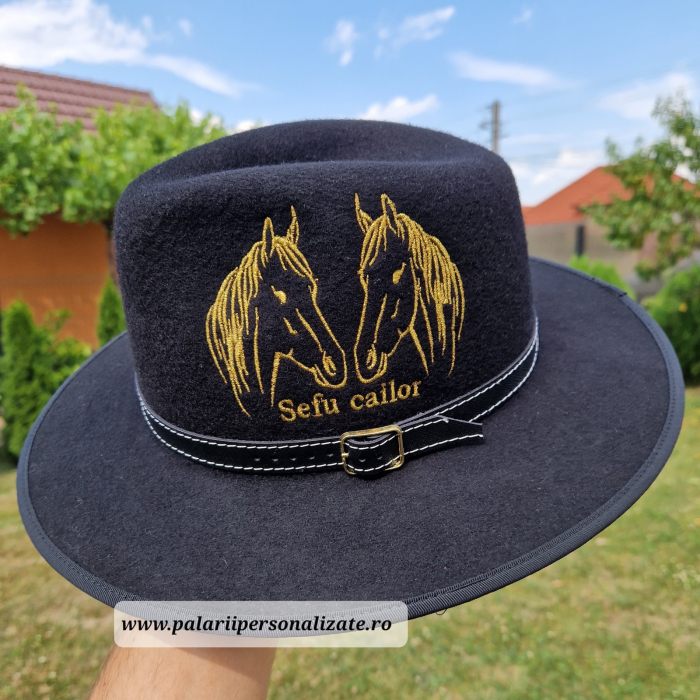 Pălărie neagră cu 2 cai cusuți + "Sefu Cailor" [3]