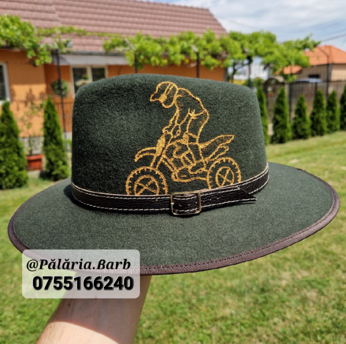 Pălărie verde cu motocross pictat [1]