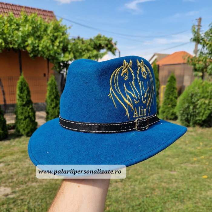Pălărie albastră "Parlamentară" cu 2 cai cusuți + nume [2]