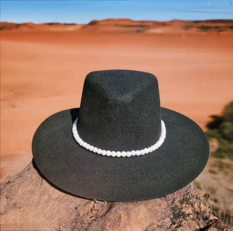 Pălării Simple - Pălărie cu bor larg cu fir de perle