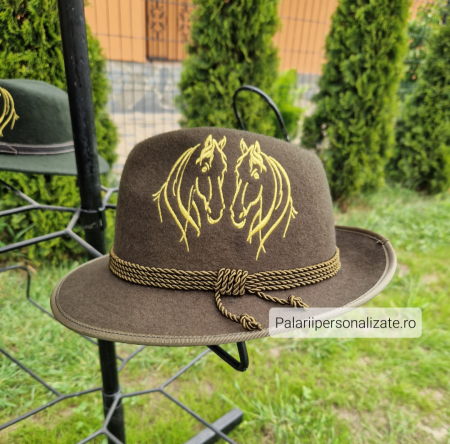 Pălării cu Cai - Pălărie KAKI cu 2 cai cusuți