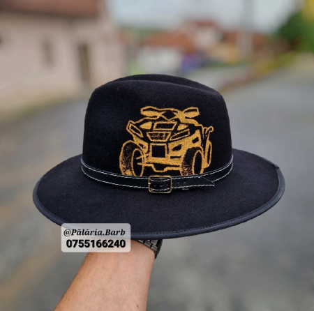 La Cerecrea Clienților - Pălărie neagră cu ATV pictat