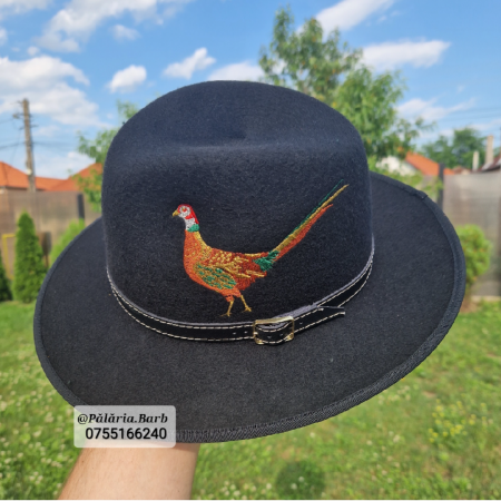 Pălărie neagră cu FAZAN cusut [2]