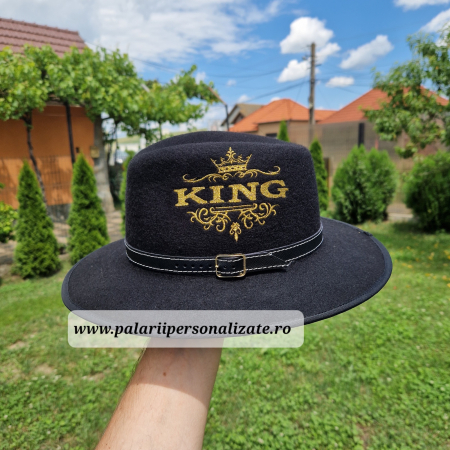 La Cerecrea Clienților - Pălărie neagră "KING"