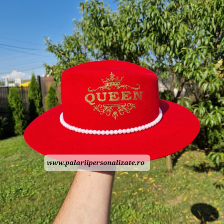 La Cerecrea Clienților - Pălărie roșie "QUEEN"