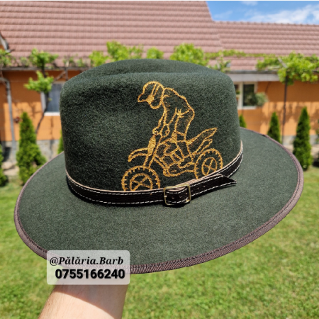 Pălărie verde cu motocross pictat [2]