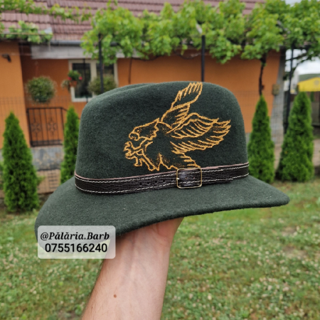 Pălării Pictate Manual - Pălărie verde "Parlamentară" cu vultur pictat