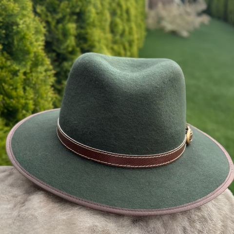 Pălării Simple - Pălărie verde, unisex cu bor drept