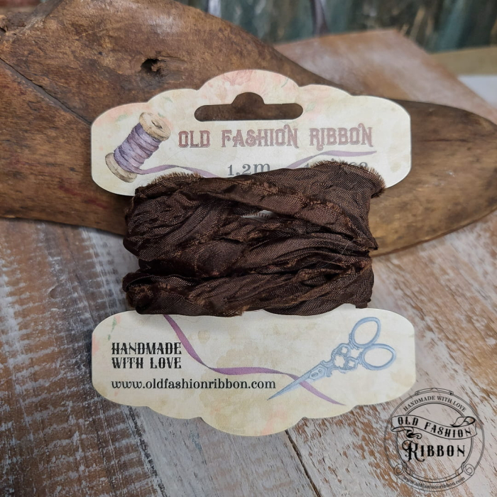 panglica-vintage-ciocolata-old-fashion-bobina-1.jpg [1]