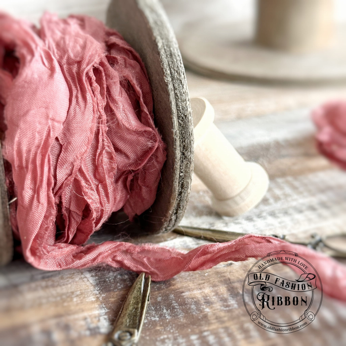 panglica-vintage-roz-vintage-old-fashion-1.jpg [2]