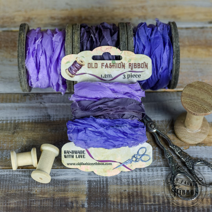 set-3-panglici-vintage-mov-lavanda-old-fashion.jpg [1]