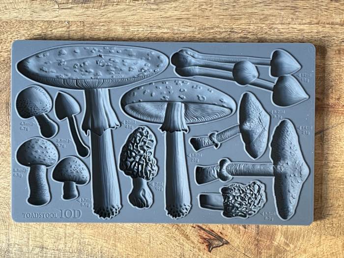TOADSTOOL – mulaje decorative IOD [1]