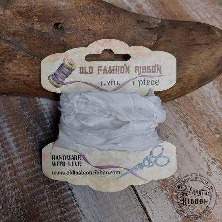 Panglici Satin Vintage pe Bobină - panglica-vintage-alb-old-fashion-bobina-1.jpg