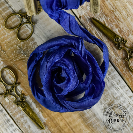 panglica-vintage-albastru-cobalt-old-fashion-1.jpg [1]