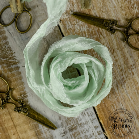 panglica-vintage-menta-deschisa-old-fashion-1.jpg [1]