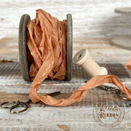 Panglici Satinate cu Aspect Vintage - panglica-vintage-scortisoara-old-fashion-1.jpg