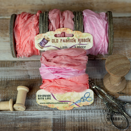 Set 3 Panglici Vintage – Old Fashion (Bobină) - set-3-panglici-vintage-roz-old-fashion.jpg