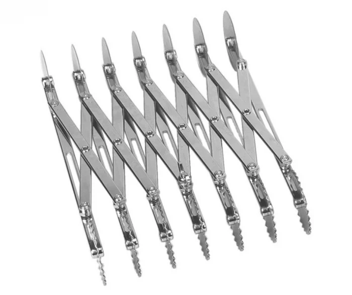 Decupatoare, Cutite - Taietor aluat extensibil cu 7 role simple si zimtate