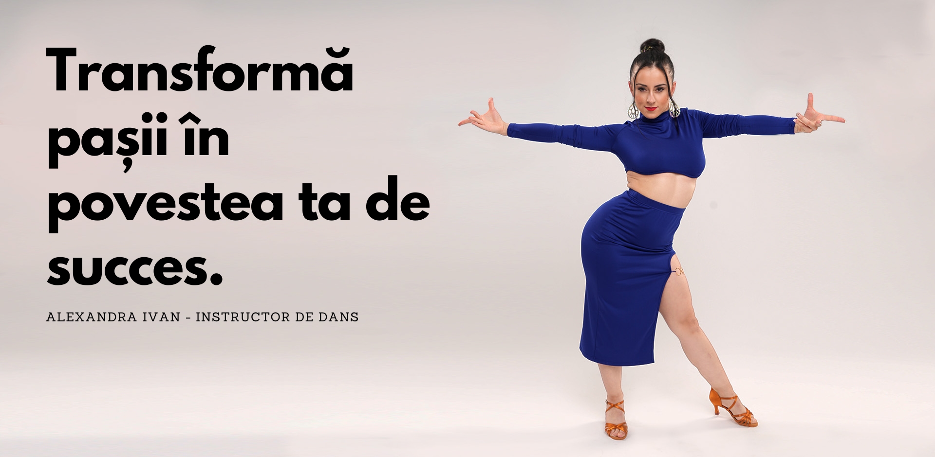 Alexandra Ivan - Zapatilla tan 7