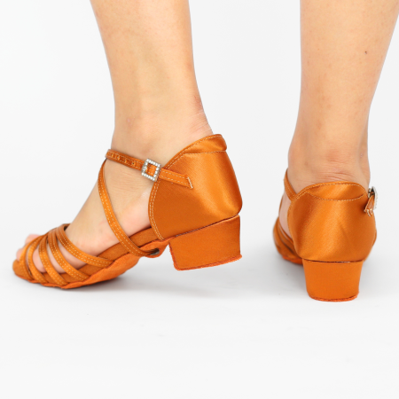 Zapatilla tan 3 - sandale de dans pentru fete culoare maro tan cu toc de 3.5 cm [4]