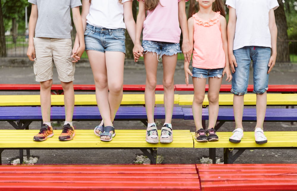 Cum se schimbă nevoile copilului când vine vorba de încălțăminte