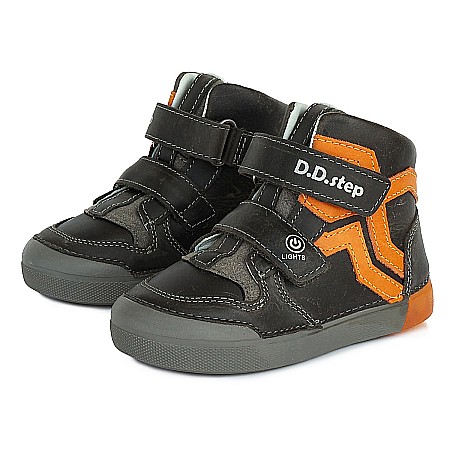 Pantofi copii baieti cu LED din piele DD Step, Negru - A068-577B [0]