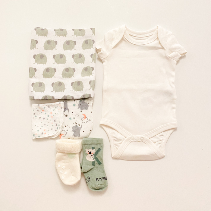 Buchet de flori din hăinuțe cadou pentru bebe [4]