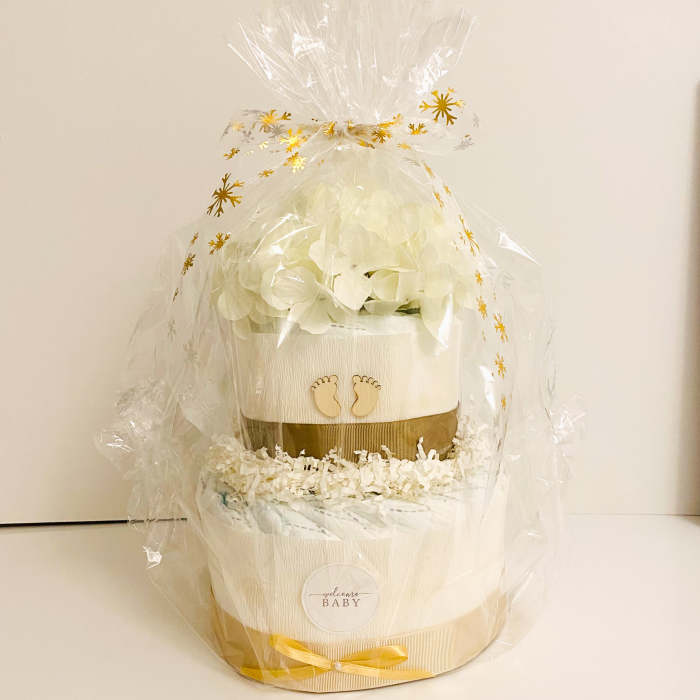 Tort de Scutece Pampers pe Două Nivele – Cadoul Perfect pentru Nou-Născuți [5]