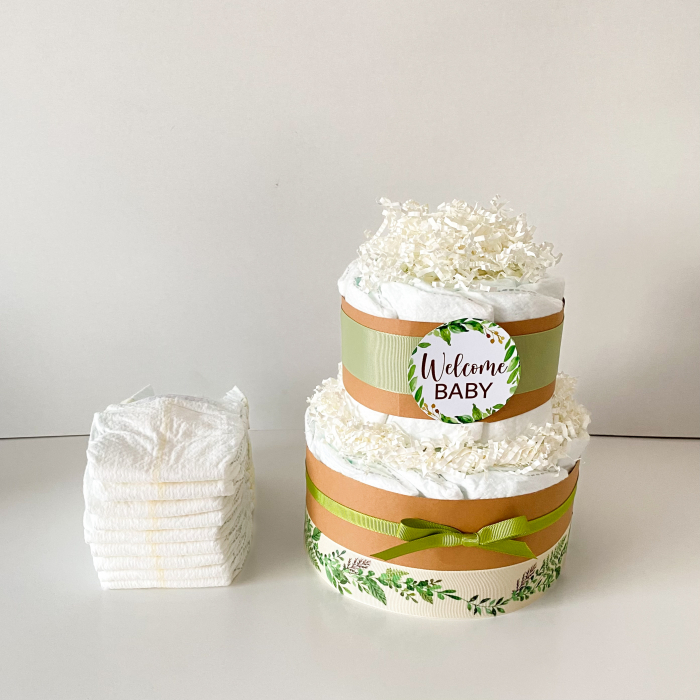 Tort din scutece Pampers neutru – cadou unisex pentru nou-născuți și baby shower [1]