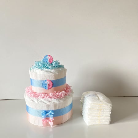 Torturi din scutece - Tort din Pampers Premium Care – Gender Reveal și cadou baby shower